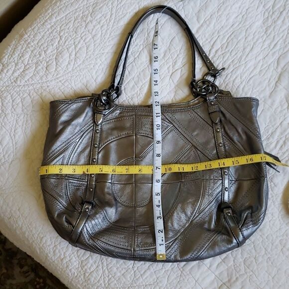 COACH  Alexandra Tote  - Picture 15 of 16